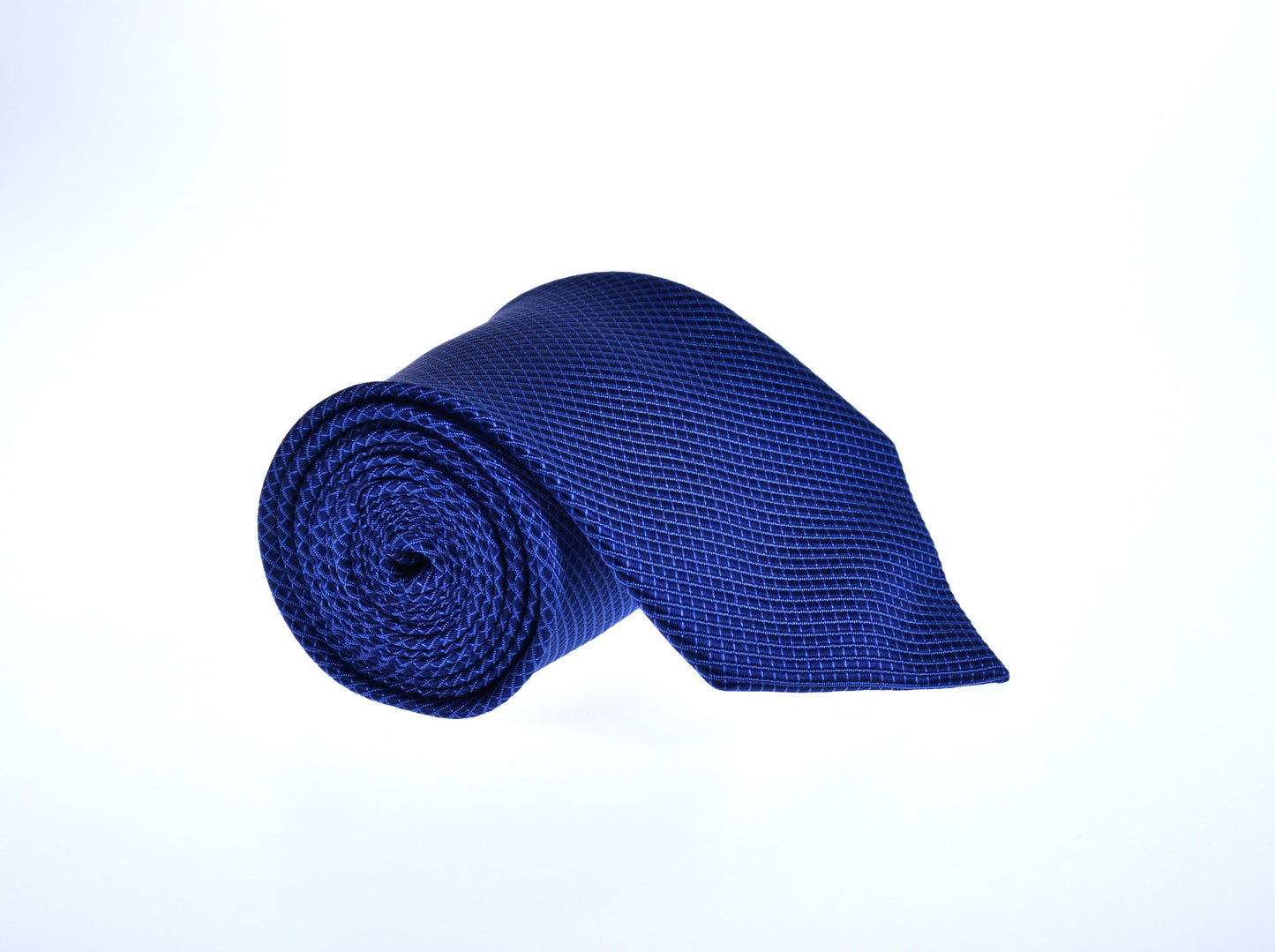 Mørkeblått slips med sorte striper